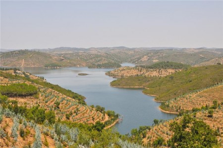 Fotografia da Barragem de Santa Clara